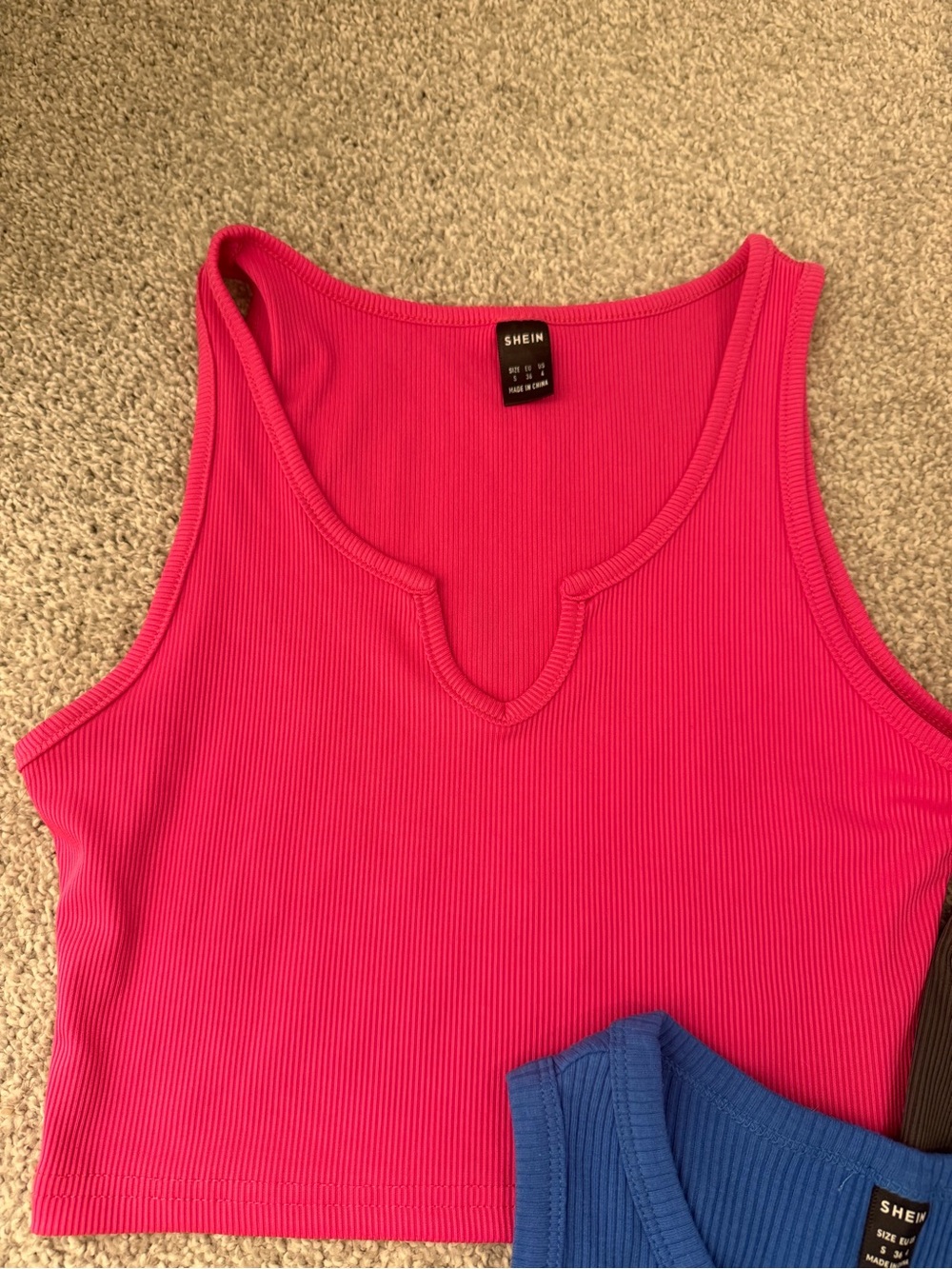 Bundle Ribbed Crop Tops - Picture 3 of 4